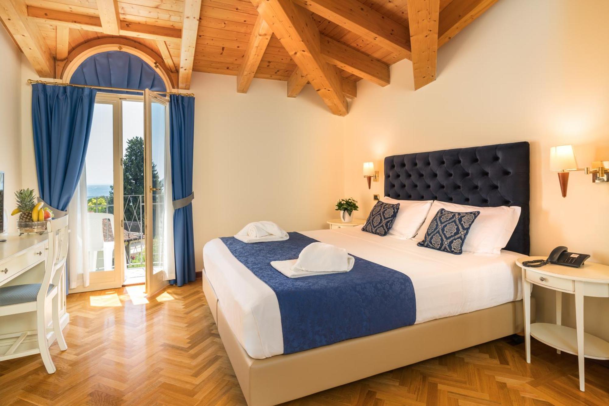 Hotel Galeazzi Гардоне-Рив'єра Екстер'єр фото