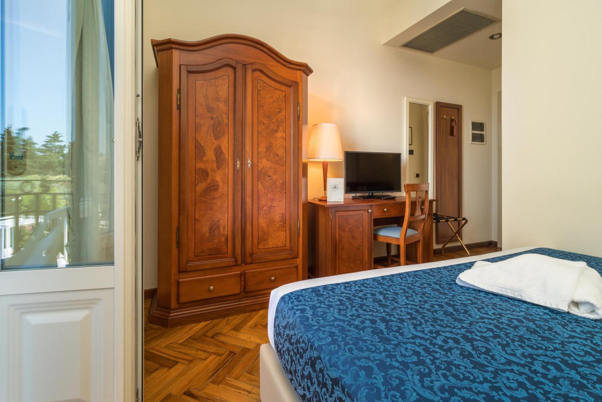 Hotel Galeazzi Гардоне-Рив'єра Екстер'єр фото